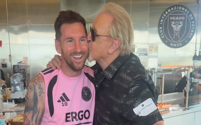 "Quico" Sorprendió a Messi con un "Beso de hombres" y revolucionó las redes