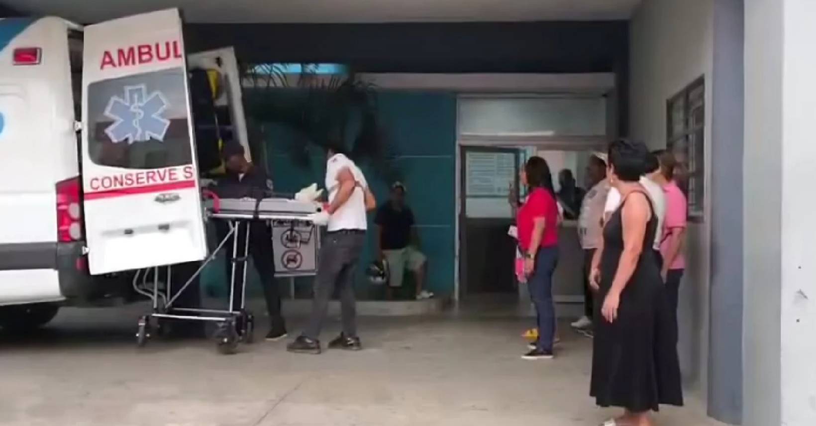 Investigan extraño episodio que afectó a decenas de estudiantes en liceo de Arroyo Blanco