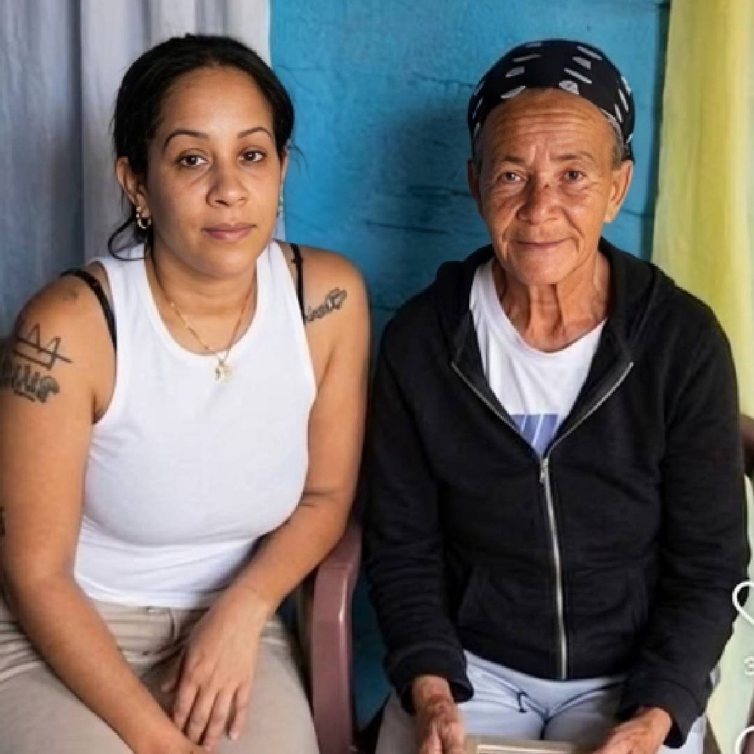 Madre biológica de Emperatriz rompe en alegría tras reencontrarse con su hija después de 30 años